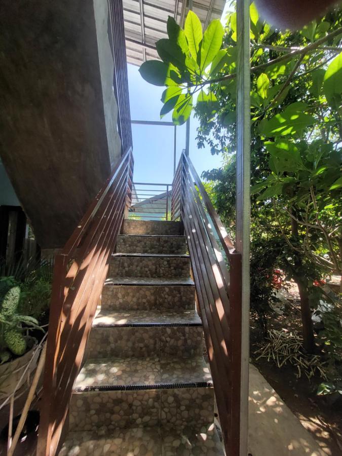 D'Ru Guest House Labuan Bajo Εξωτερικό φωτογραφία